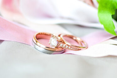 How to Clean Your Engagement Ring At Home - The Engagement Ring Checklist