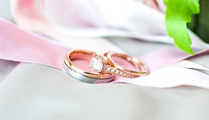 How to Clean Your Engagement Ring At Home - The Engagement Ring Checklist